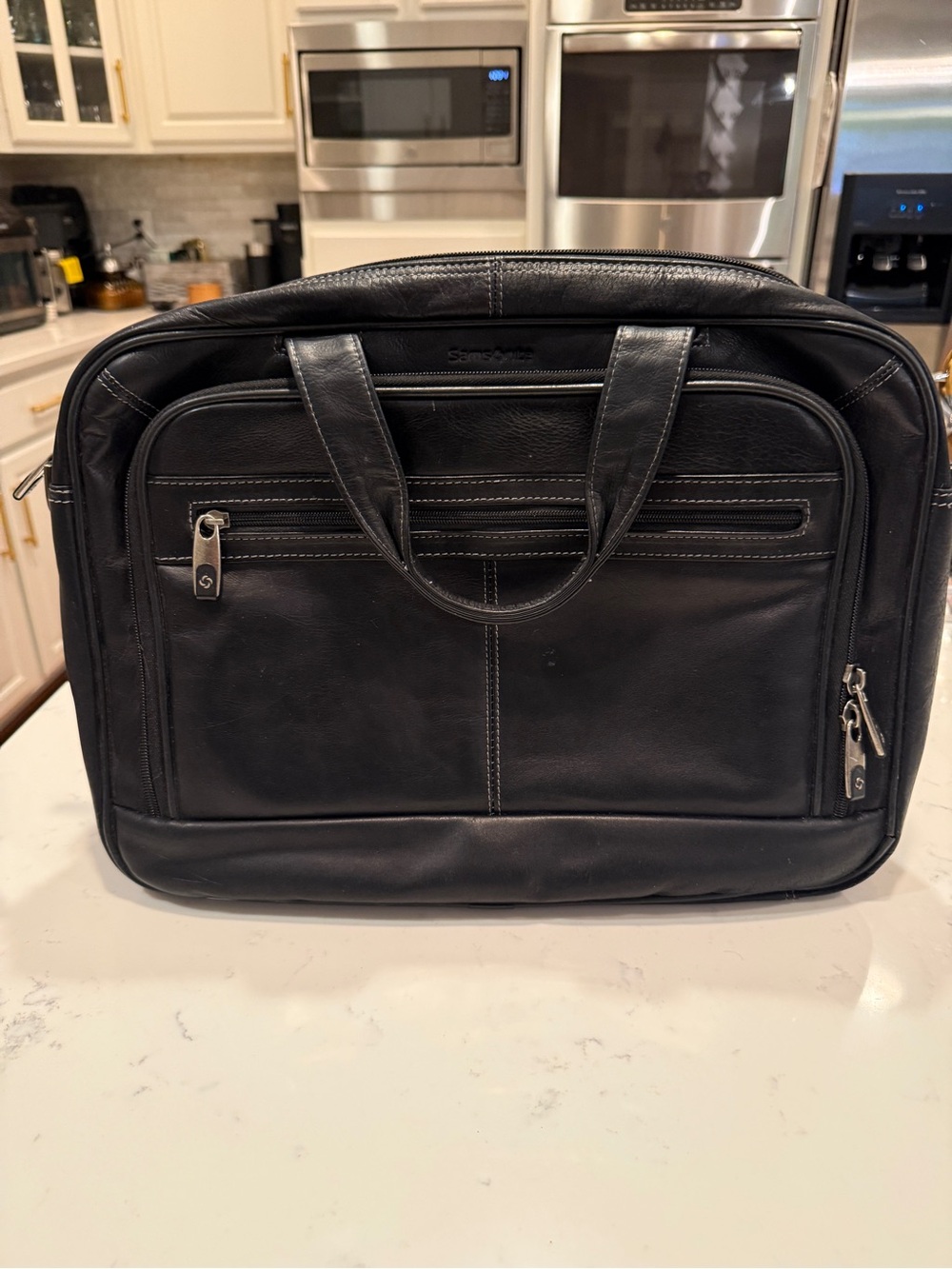 Samsonite Black Genuine Leather Laptop Briefcase Business Messenger Bag 16.5” - Picture 3 of 14